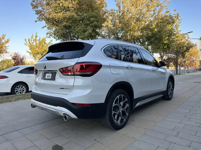 BMW X1 2022 Model sDrive20Li Fashion Model – фото 6