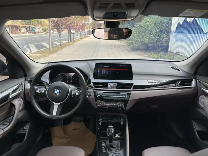 BMW X1 2022 Model sDrive20Li Exclusive Model – фото 8