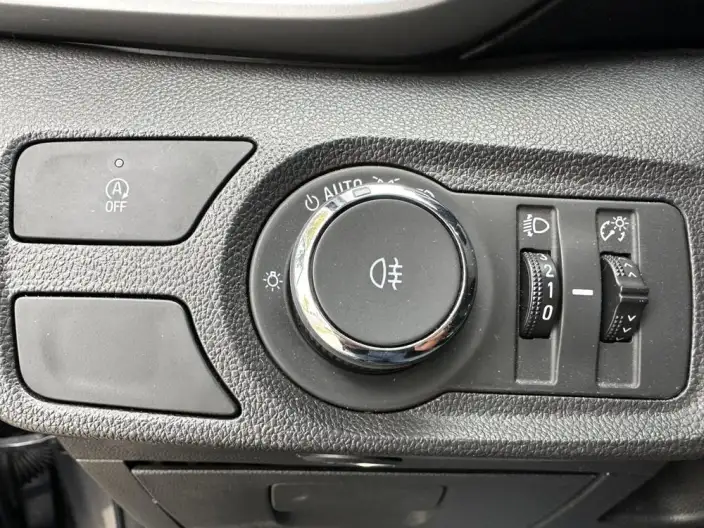Orlando 2020 Model Mild Hybrid Redline 530T Indulgent Edition （5+2 Model ） – фото 9