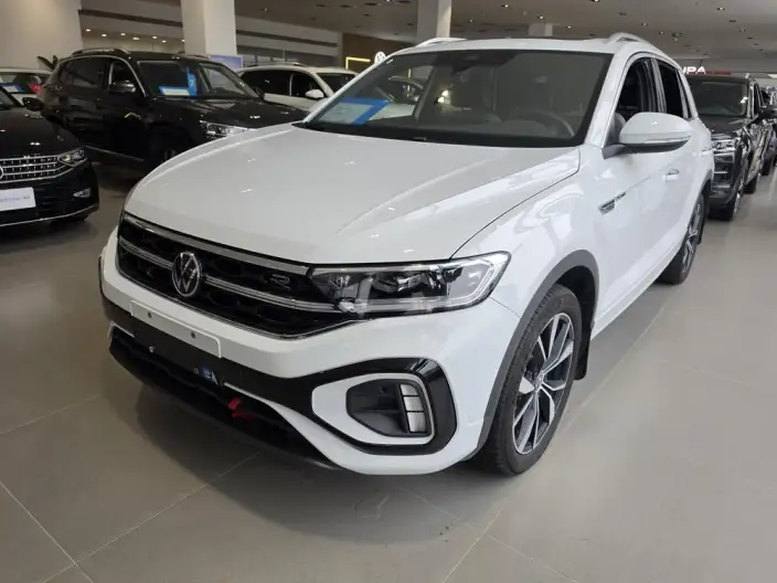Volkswagen T-Roc 2023 Model 300TSI DSG Chenguang Edition – фото 1
