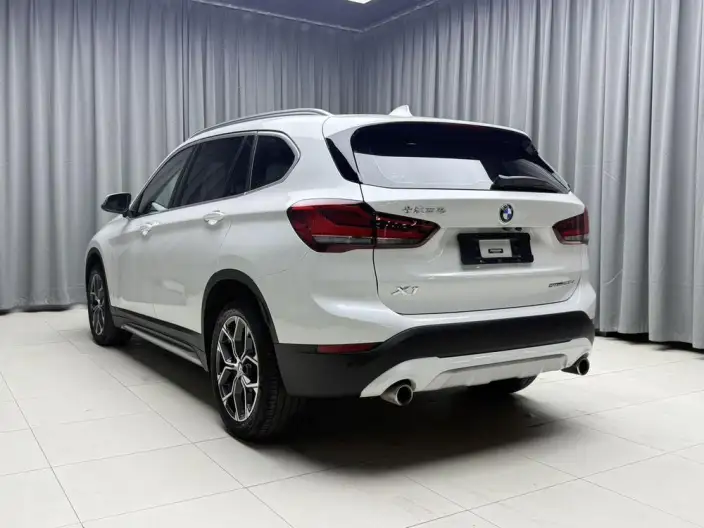 BMW X1 2022 Model sDrive20Li Fashion Model – фото 4