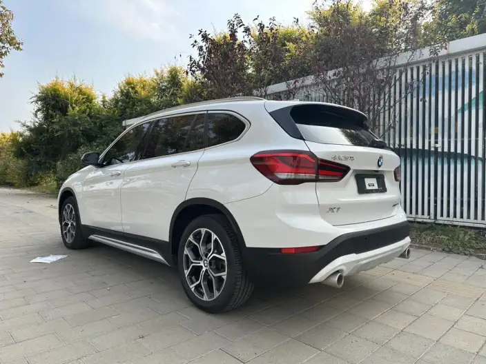 BMW X1 2022 Model sDrive20Li Fashion Model – фото 4