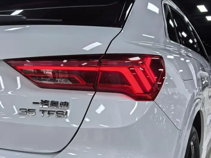 AUDI Q3 2023 Model 35 TFSI Fashion Dynamic Model – фото 10