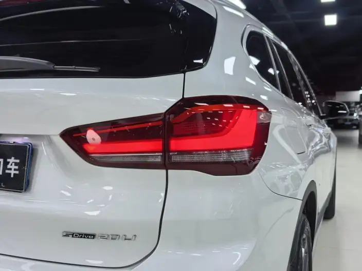 BMW X1 2021 Model Facelift sDrive20Li Exclusive Model – фото 10
