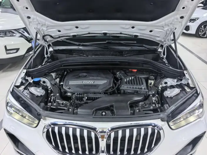 BMW X1 2022 Model sDrive20Li Fashion Model – фото 8