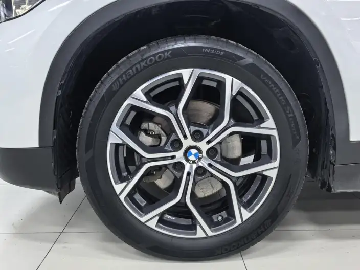 BMW X1 2022 Model sDrive20Li Fashion Model – фото 10
