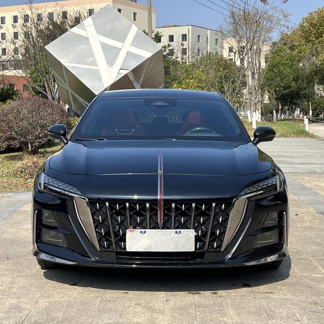 HONGQI H6 2024 2.0T Stylish Edition – фото 2