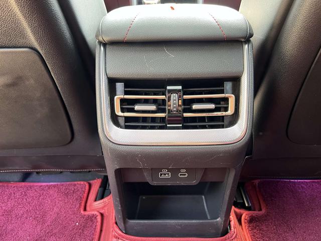 HONGQI H6 2024 2.0T Stylish Edition – фото 14