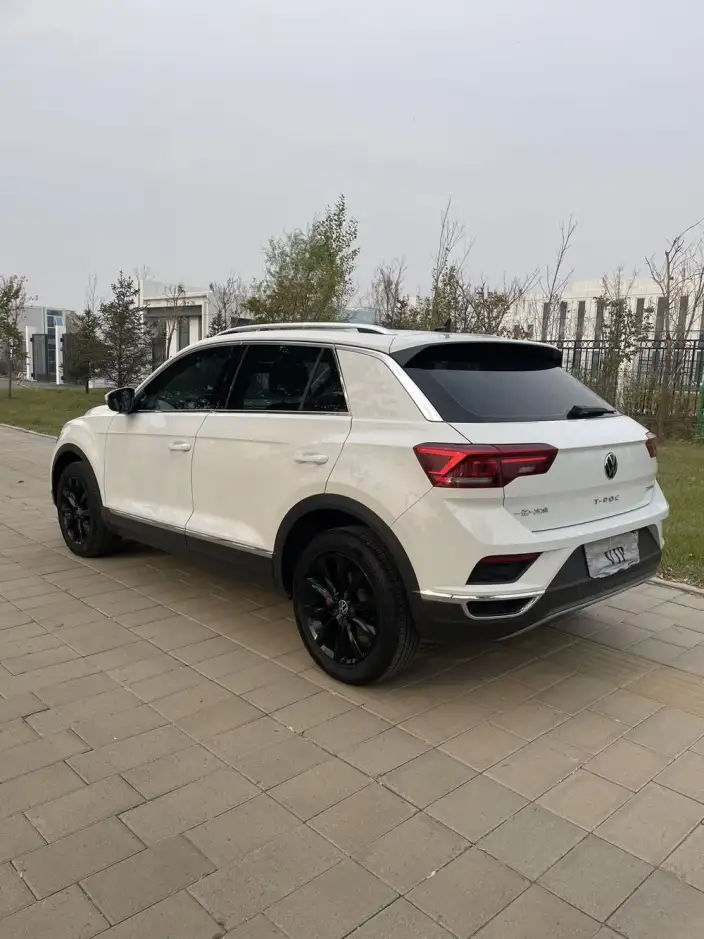 Volkswagen T-Roc 2022 Model 280TSI DSG 2WD Elite PLUS – фото 4