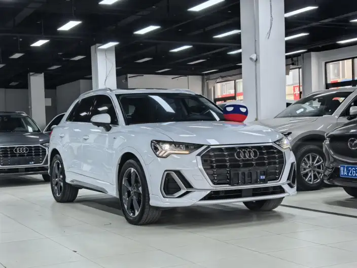 AUDI Q3 2023 Model 35 TFSI Fashion Dynamic Model – фото 3