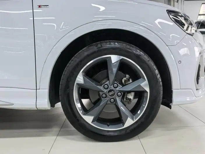 AUDI Q3 2023 Model 35 TFSI Fashion Dynamic Model – фото 8