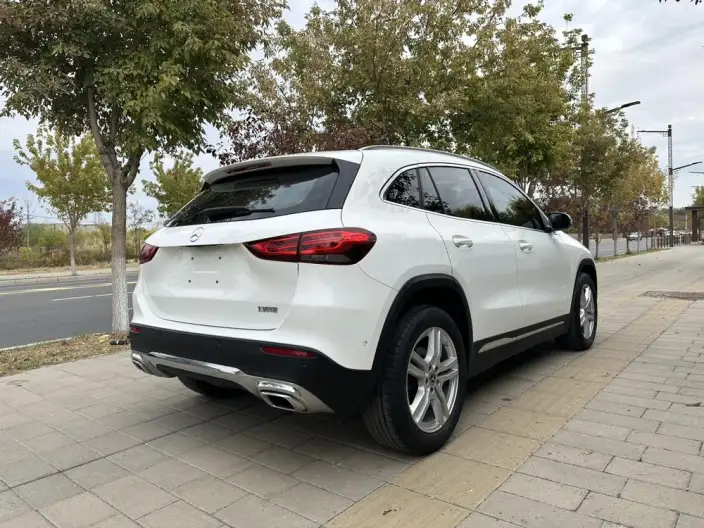 Mercedes-Benz GLA 2022 Model Facelift GLA 180 – фото 6