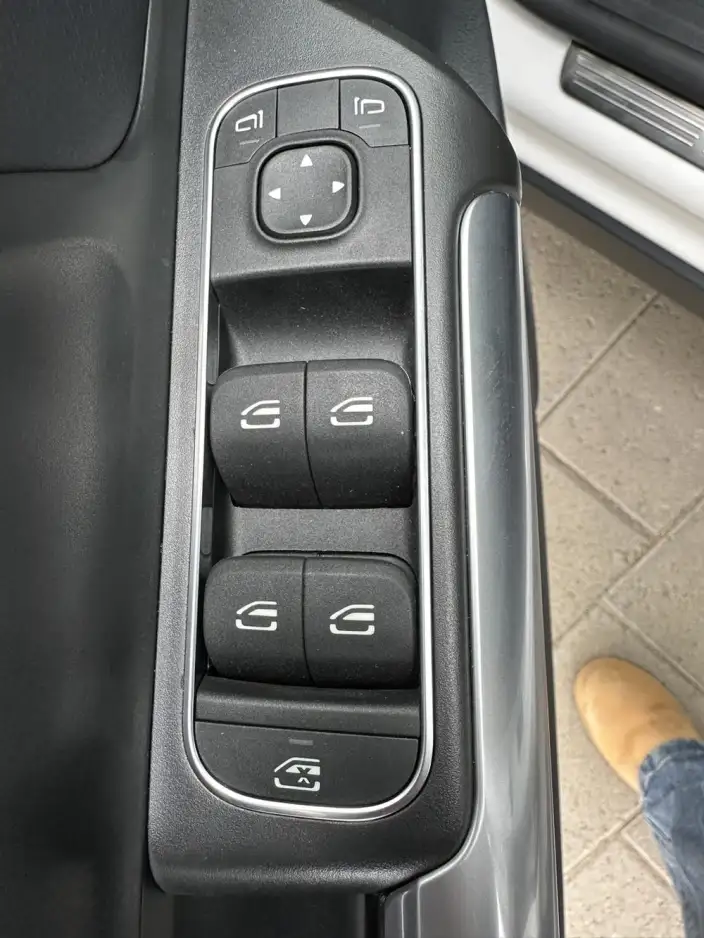 Mercedes-Benz GLA 2022 Model Facelift GLA 180 – фото 7