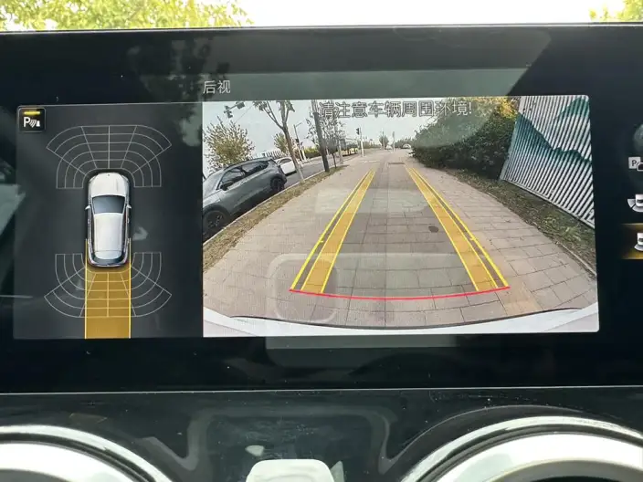 Mercedes-Benz GLA 2022 Model Facelift GLA 180 – фото 8