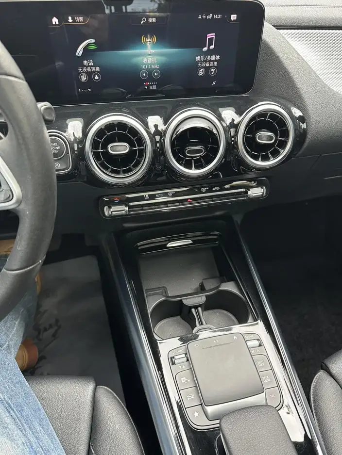 Mercedes-Benz GLA 2022 Model Facelift GLA 180 – фото 10