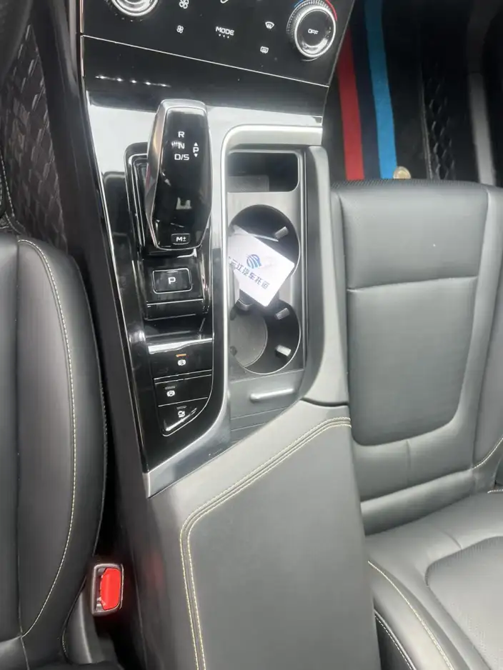 BESTUNE B70 2022 Model Third generation 1.5T Automatic Enjoy Edition Model – фото 10