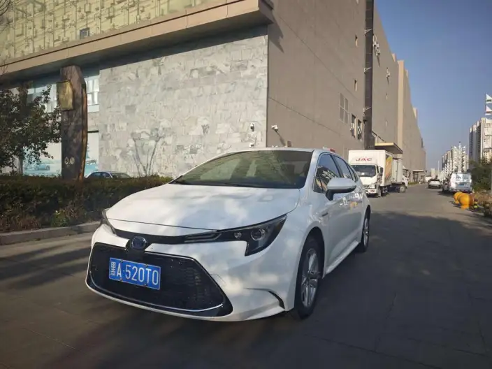 Toyota Levin 2022 Model Hybrid 1.8H E-CVT Deluxe Edition – фото 1