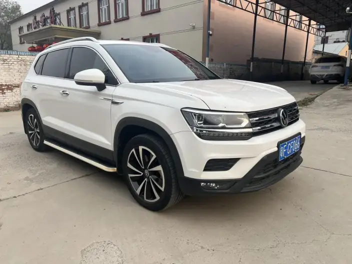 Volkswagen Tharu 2022 Model 280TSI 2WD Deluxe Edition – фото 3
