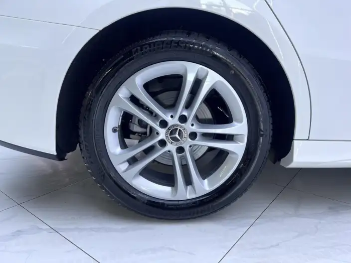 Mercedes-Benz A-class 2023 Model A 180 L – фото 8