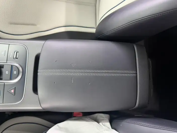 BYD Destroyer 05 2024 Model Honor Edition DM-i 55KM Luxury Model – фото 8