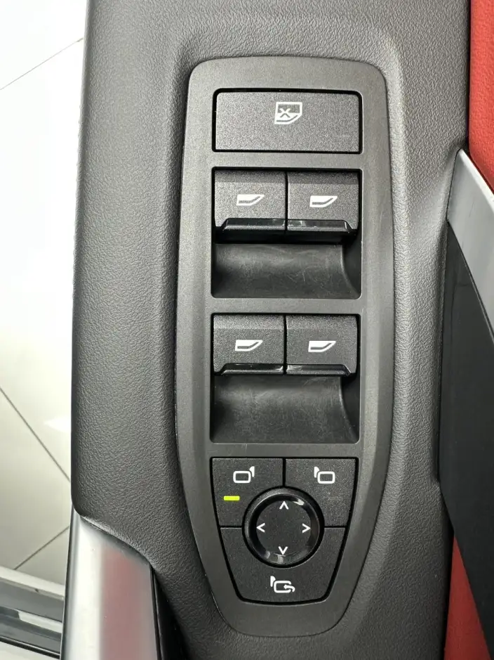 BMW X1 2023 Model sDrive20Li X Design Set – фото 8