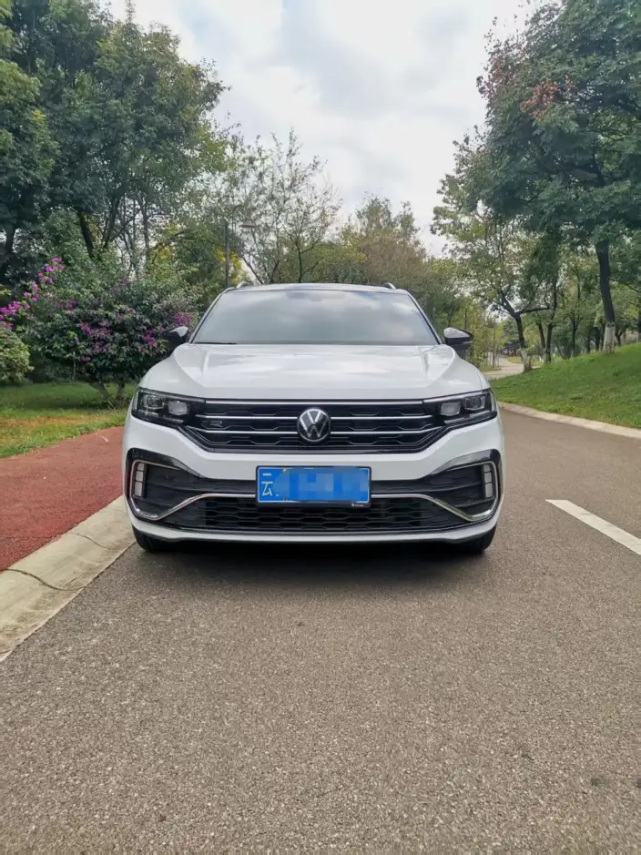 Volkswagen T-Roc 2022 Model 280TSI DSG 2WD R-Line Pro PLUS – фото 2