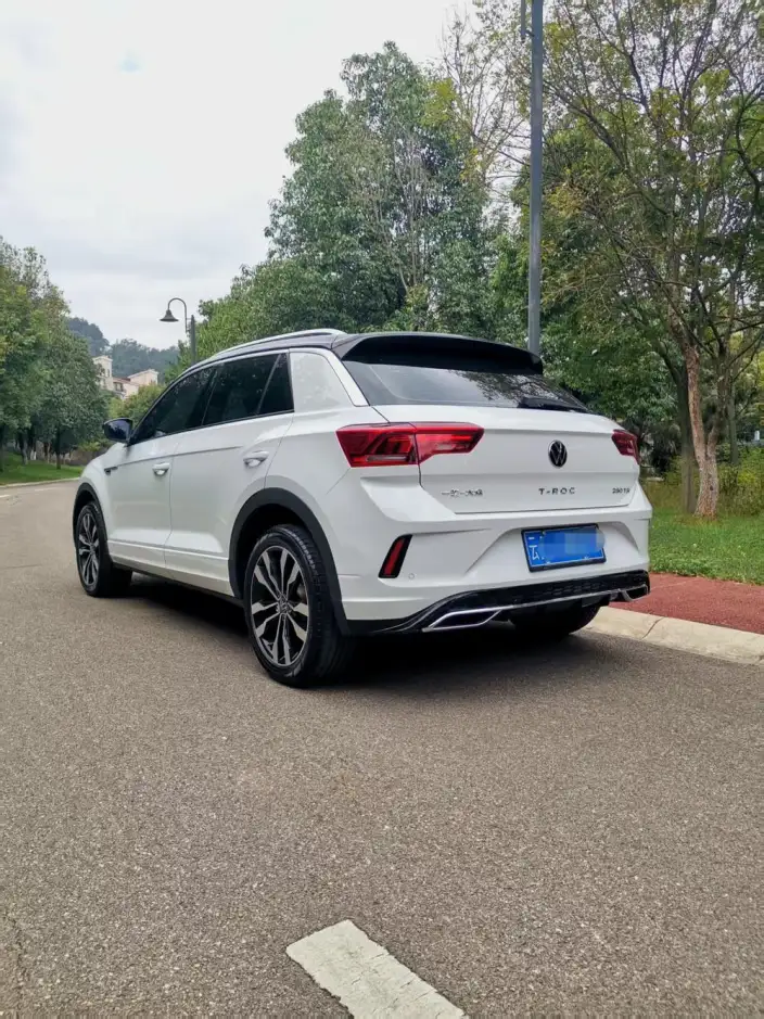 Volkswagen T-Roc 2022 Model 280TSI DSG 2WD R-Line Pro PLUS – фото 3