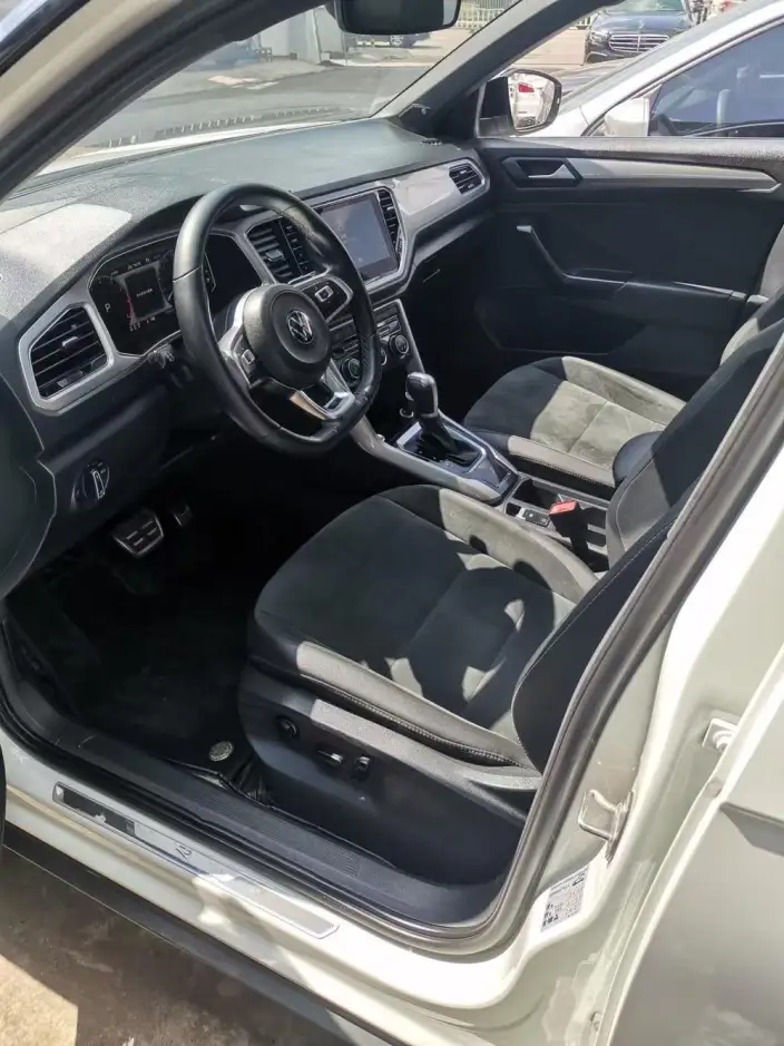 Volkswagen T-Roc 2022 Model 280TSI DSG 2WD R-Line Pro PLUS – фото 9