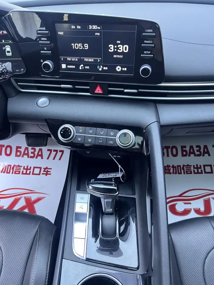Hyundai Ioniq 2022 Model 1.5L CVT GLX Elite Edition – фото 8