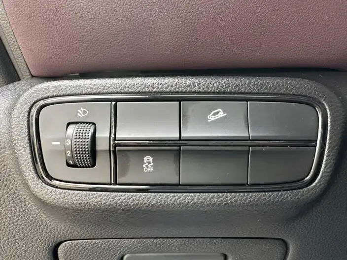 GAC Trumpchi M6 2021 Model Pro 270T Automatic Deluxe Edition – фото 8