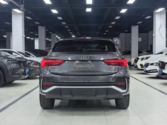 AUDI Q3 Sportback 2023 Model 35 TFSI Enterprising Model – фото 5