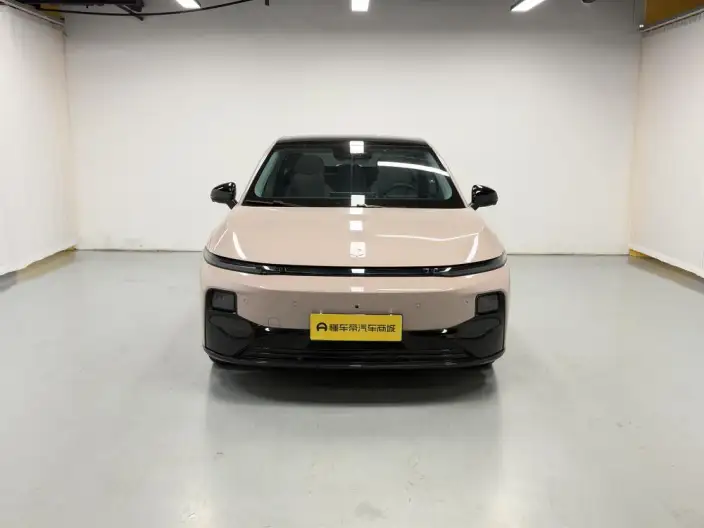 Leapmotor B01 2025 Model 550 Yuexiang Edition – фото 2