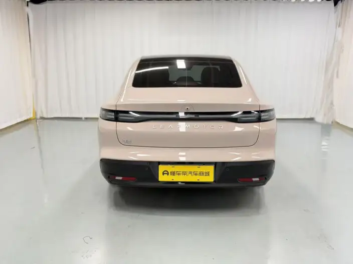 Leapmotor B01 2025 Model 550 Yuexiang Edition – фото 6