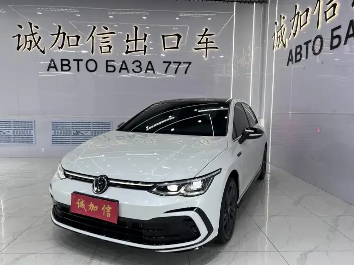 Volkswagen Golf 2021 Model 280TSI DSG R-Line – фото 1