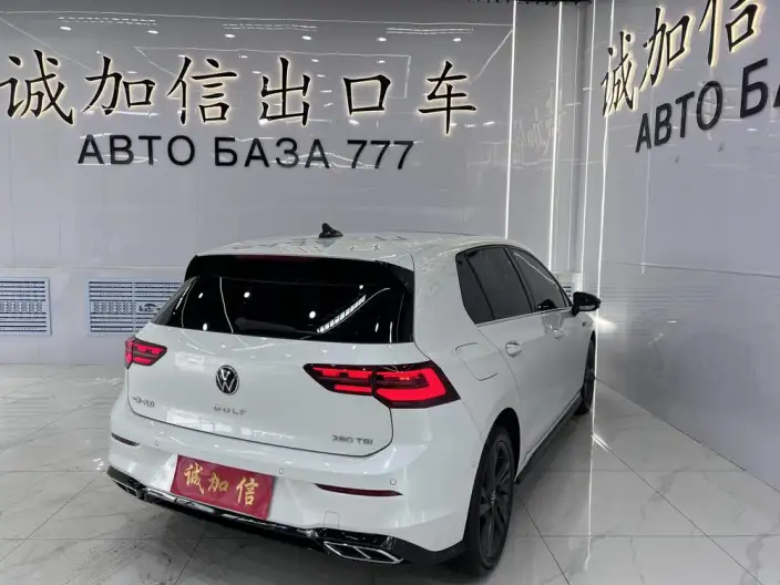 Volkswagen Golf 2021 Model 280TSI DSG R-Line – фото 6