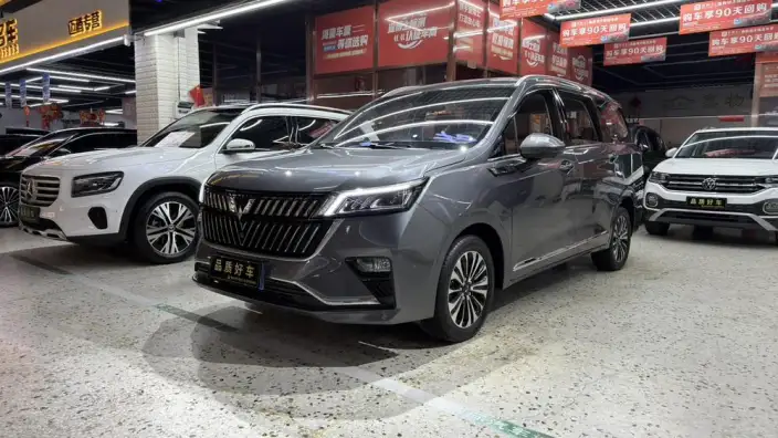 WULING Jiachen 2022 Model 1.5T CVT Exclusive Flagship Model – фото 1