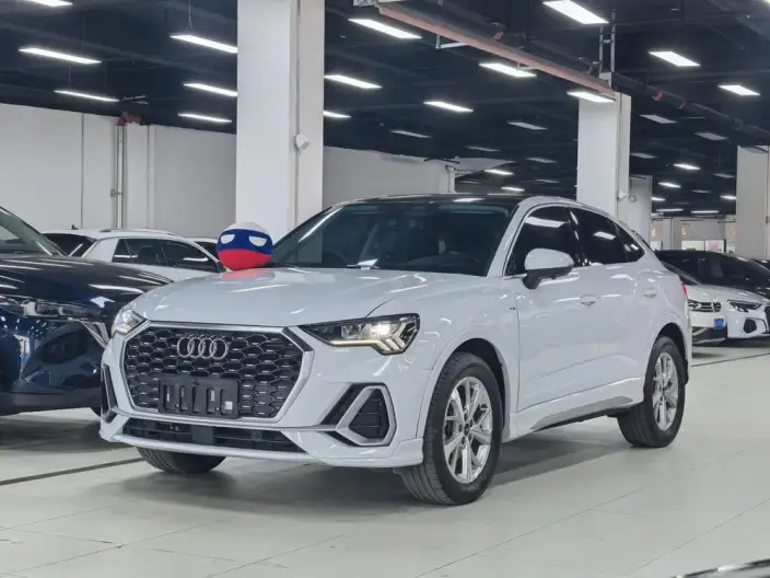 AUDI Q3 Sportback 2022 Model 35 TFSI Enterprising Model – фото 1
