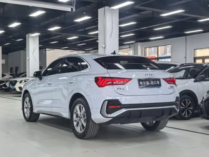 AUDI Q3 Sportback 2022 Model 35 TFSI Enterprising Model – фото 5