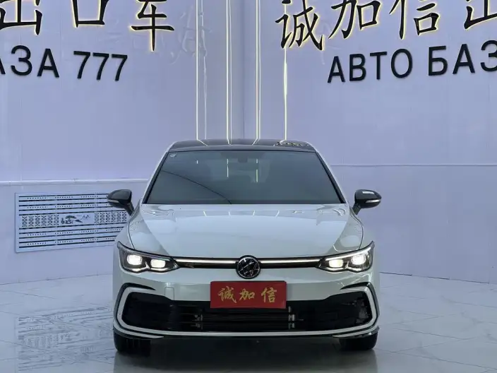 Volkswagen Golf 2023 Model Facelift 280TSI DSG R-Line Lite – фото 2
