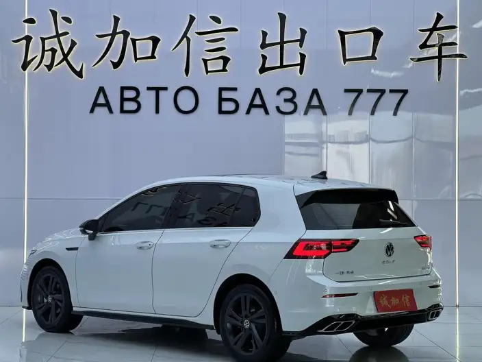 Volkswagen Golf 2023 Model Facelift 280TSI DSG R-Line Lite – фото 4