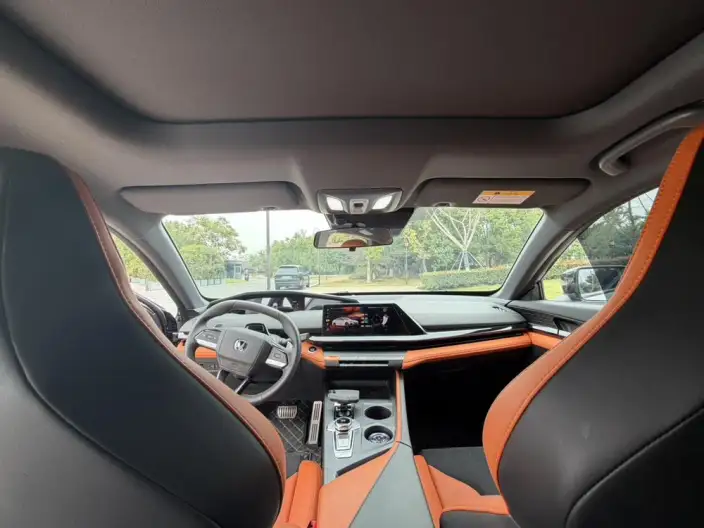 Changan UNI-V 2022 Model 1.5T Sports Edition – фото 10