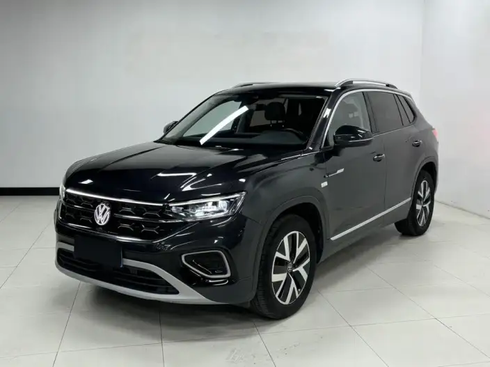 Volkswagen Tayron 2023 Model 280TSI 2WD Luxury Plus Advanced version – фото 1