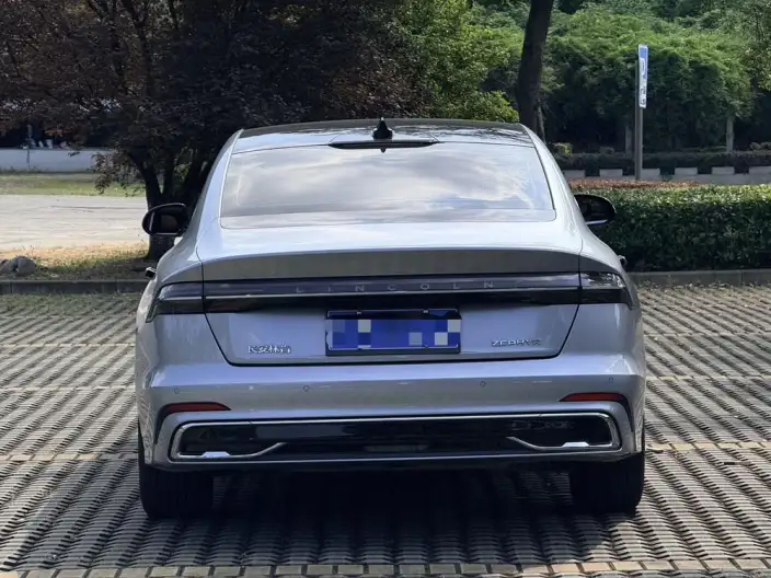 Lincoln Z 2024 Model 2.0T Zun Shang Edition