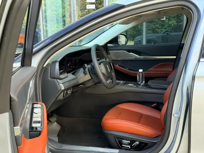 Lincoln Z 2024 Model 2.0T Zun Shang Edition – фото 9