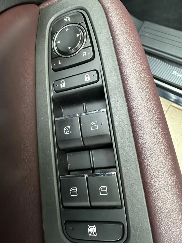 GAC Trumpchi M6 2021 Model Pro 270T Automatic Deluxe Edition – фото 9