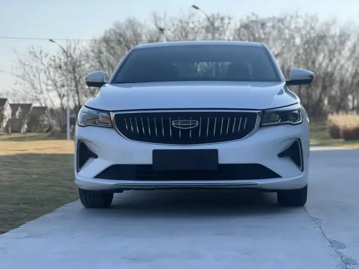 Geely Emgrand 2022 Model No. 4 Gen 1.5L CVT Elite Model – фото 2