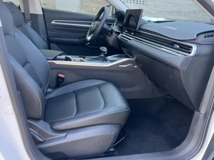 Geely Emgrand 2022 Model No. 4 Gen 1.5L CVT Elite Model – фото 7