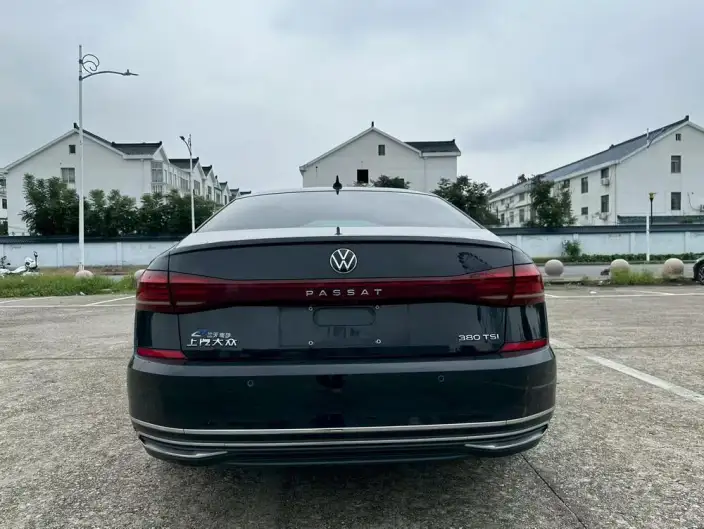 Volkswagen Passat 2022 Model 330TSI Starry sky Elite Edition – фото 5