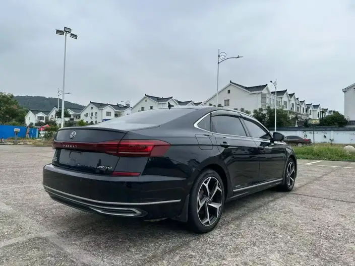Volkswagen Passat 2022 Model 330TSI Starry sky Elite Edition – фото 6