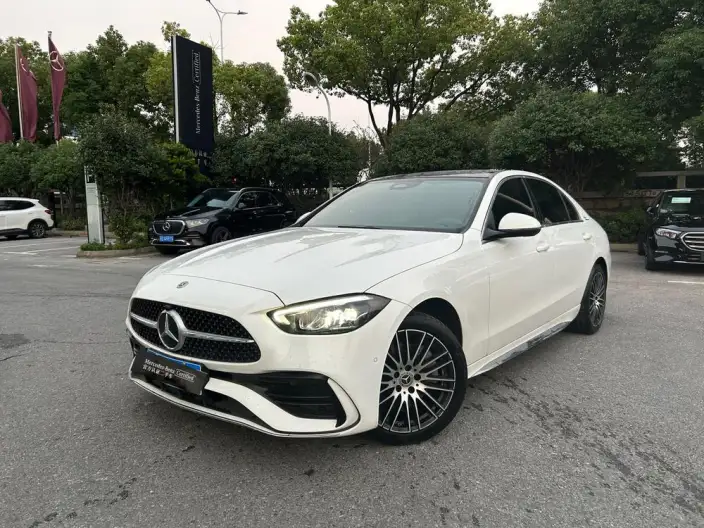 Mercedes-Benz C-Class 2023 Model Facelift C 260 L Sports Edition – фото 1